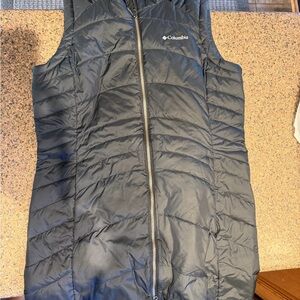 Columbia long vest large